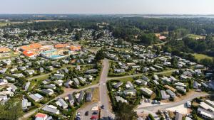 Campings Mobil-home 40m2, camping les Charmettes 4 etoiles La Palmyre 4-6 personnes-2 chambres dont 1 suite parentale-2 salles de bain : photos des chambres