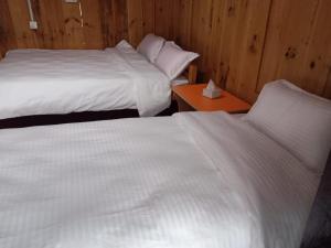 Dhorpatan Community Hotel