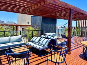 Hyde Park Loft - by Living