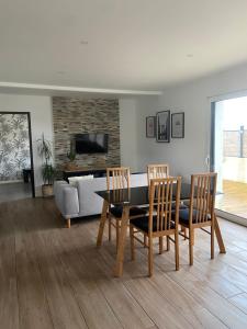 Maisons de vacances Maison au calme : photos des chambres
