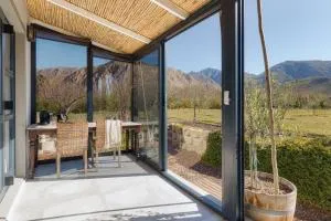 Jus Limin - New Look