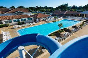 Campings MOBIL-HOMES LES CHARMETTES 4 Etoiles : photos des chambres