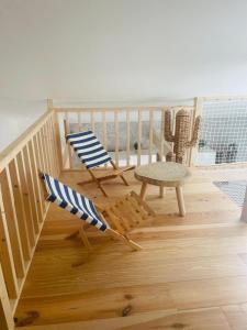 Maisons de vacances Cabane de Penelope avec spa prive centre-ville et plage : photos des chambres