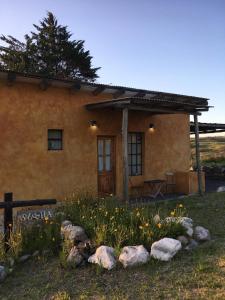 Sukha refugio serrano