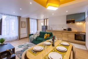 Appartements La promesse - T3 Hyper centre : photos des chambres