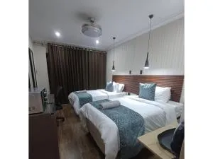 Delux Guesthouse - Hutton Heights