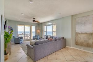 Perdido Key Condo with Ocean-View Balcony!