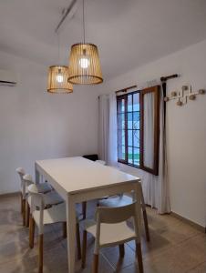 Casa con pileta cómoda y equipada