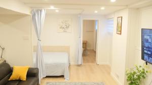 Applewood Gardens Apartment