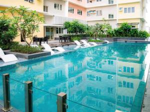 D&G in The Upper East