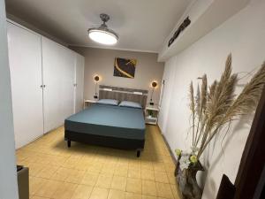 Departamento en avenida 10 con garage cubierto