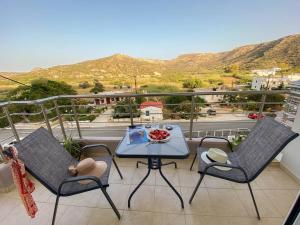 Maistro Suites With Pool, Matala