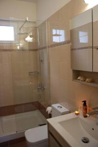 Maistro Suites With Pool, Matala