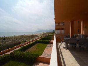 Apartment for six people near Golf De Pals
