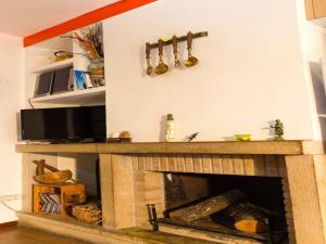 Cottage in Ullastret with private pool