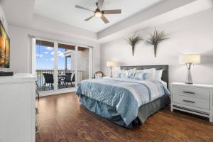 603 Harborview Grande