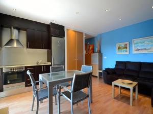 Apartment in Estartit near sea beach