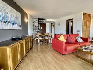Apartment in Estartit near sand beach