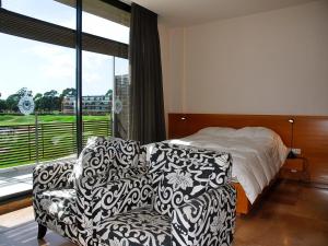 Studio on Golf Course near Sandy Beaches
