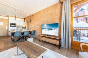 Appt rénové, 6 personnes Arc 1950 vue exceptionnelle MontBlanc, sauna, hammam, piscine int et ext