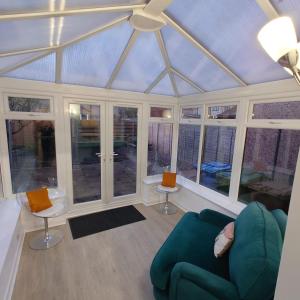 RF-Entire House-Central Scotland-Falkirk, Self-Check-in , Pet-friendly and with Parking