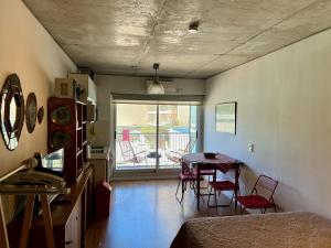 Moderno estudio, muy luminoso - Movistar Arena