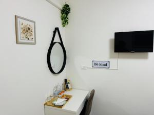 Economy Double Room with Private Bathroom