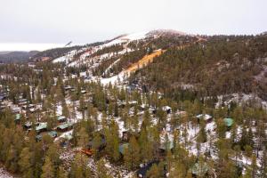 Ruka, Kelokaltiokylä, Mökki 25