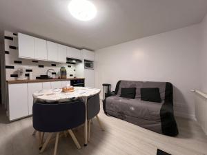 Appartement T2 cosy proche de Paris, RER à 550m