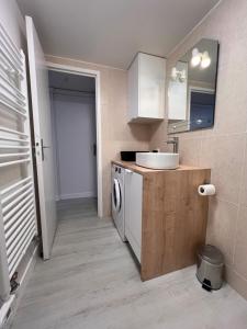 Appartement T2 cosy proche de Paris, RER à 550m
