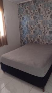 Santos house casa com dois quartos