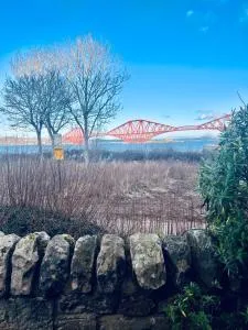3 Bedroom harbourside apartment, Queensferry, 10 miles from Edinburgh - Dunfermline