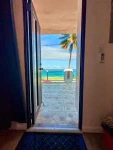 Modern Oceanfront Apartment - Yeguada