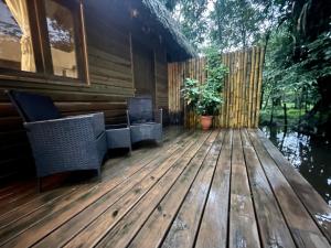 Boatique Hotel and Marina