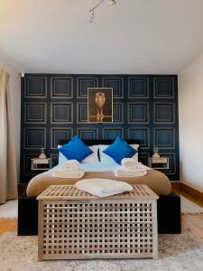 Laxey place maisonette East Belfast -private parking, transport links