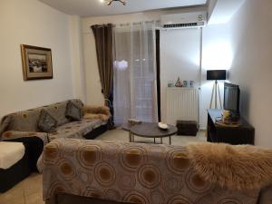 Julia Apartment Ground Floor 200m from Sea