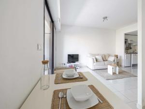 Charming apt with balcony pool - 1BD 2P - Cannes