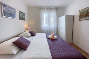 Apartments by the sea Podstrana, Split - 14993