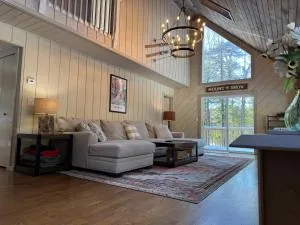 NEW Private Chalet - 4 mins to Mt Snow - ويست دوفر