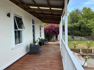 The Little House on the Hill - Ngatimoti