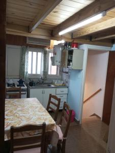 Depto Mogotes 3 amb c patio y parrilla