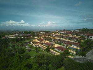 The Beverly Hills Bali Villas Resort