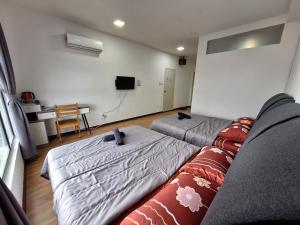 KITTY Homestay 4-02 ROXY Apartment Kuching