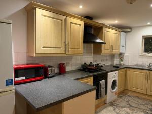 Fabulous Apartment Near Edgware Station