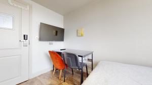 Hyde Park Stay Central London