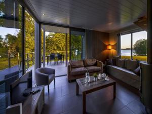 Tranquil Villa for 8 Guests