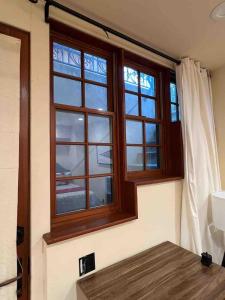 Studio- Steps from Stanford & Close to Everything!