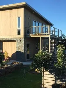 Clock view Apartment - Alexandra