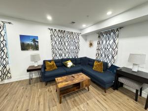 Beautiful Cozy Home in DC with Easy Parking