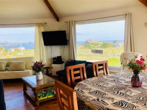 Casa en condominio con playa interior a dos horas de Santiago